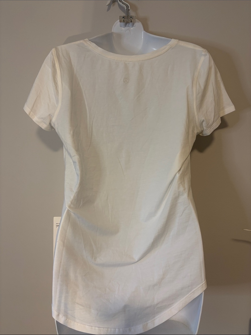 Love Tee - Picture 4 of 5